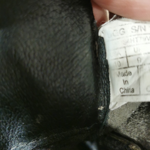 UGG boots - Picture 10 of 10